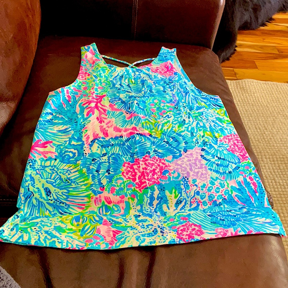 vibrant tank top size small